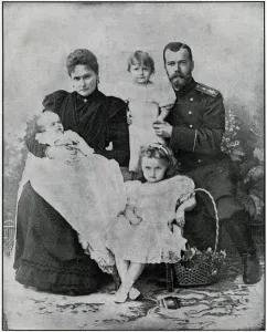 Tatiana Prints: Nicholas II and his family 1900