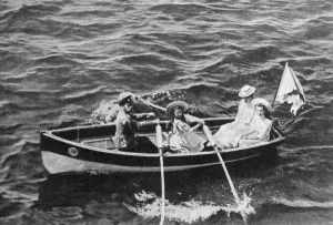Nicholas Prints: Nicolas Ii / Family / Cowes