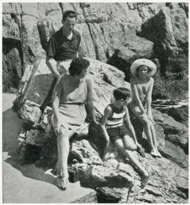 Holiday Prints: Oswald Mosley and family on the Riviera 1931