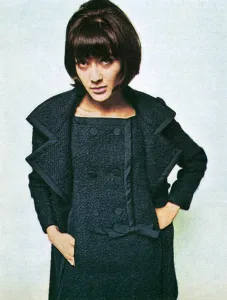 Modelling Prints: What People Are Wearing - H鬨ne Lang
