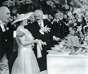 Paris Prints: President LeBrun having an animated chat with Queen Elizabeth