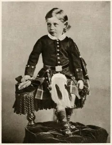 Kilt Prints: Prince George in Highland attire