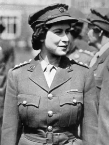 Territorial Prints: Princess Elizabeth in A. T. S. uniform
