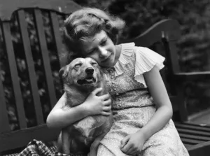Queen Elizabeth II Prints: Princess Elizabeth with corgi