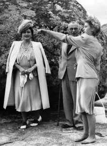 Climbing Prints: Princess Elizabeth and her mother the Queen, Zimbabwe, 1947