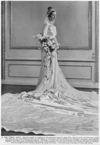Bouquet Prints: Princess Ingrid of Sweden on her wedding day