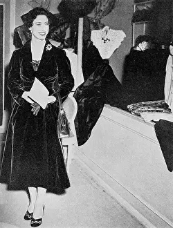 Paris Prints: Princess Margaret visits Christian Dior salon in Paris