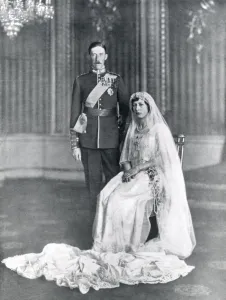 Garter Prints: Princess Mary and Viscount Lascelles