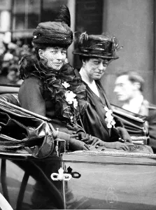 Edward Prints: Queen Alexandra and Princess Victoria