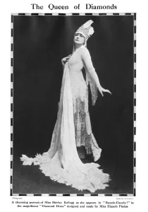 Elspeth Prints: The Queen of Diamonds - Shirley Kellogg in Elspeth Phelps