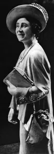 Precautions Prints: Queen Elizabeth in 1939
