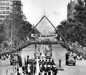 Drive Prints: Queen Elizabeth II North America visit, Washington