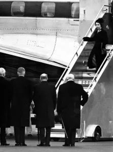 Accession Prints: Queen Elizabeth II returns to UK after death of King George