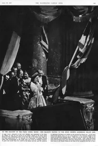 Balcony Prints: Queen Elizabeth in Paris