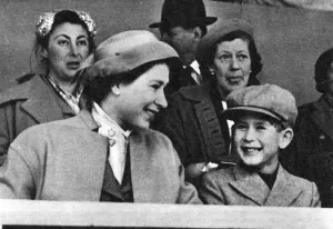 Smiles Prints: The Queen and Prince Charles