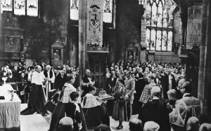 Sceptre Prints: The Queen in the Scottish National Service in St. Giles Cath