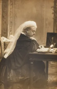 Desk Prints: Queen Victoria at her desk