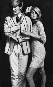 Flirting Prints: Quentin Jacobsen with model