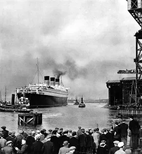 May Prints: R. M. S. Queen Mary leaving Clydebank, March 1936