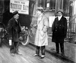 Standing Prints: Reginald Rait Canvassing on the Isle of Thanet, 1923