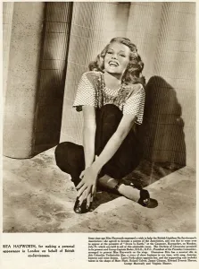 Images Dated 14th September 2015: Rita Hayworth
