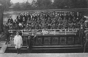 Trip Prints: River trip for wounded soldiers, WW1