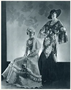 Frocks Prints: Royal Ascot fashions for mother & debutante daughter