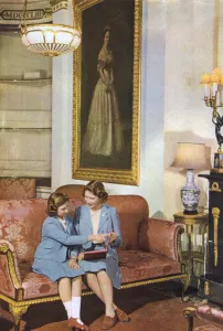 Exclusive Prints: Royal family at home, special sitting for ILN, May 1942