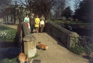 Anne Prints: Royal family at Windsor, 1968