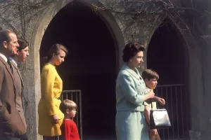 Anne Prints: Royal family at Windsor, 1968