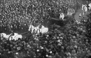 Patricia Prints: Royal Wedding 1919 - leaving Westminster Abbey