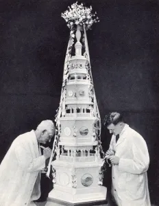 Tiers Prints: Royal Wedding 1934 - the wedding cake