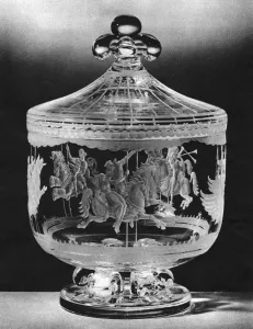 Vase Prints: Royal Wedding 1947 - wedding gift from US president