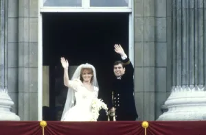 Balcony Prints: Royal Wedding 1986 - on the balcony