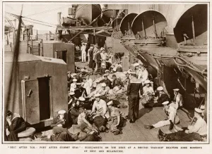 Cigarette Prints: Sailors relax on the deck of a British destroyer 1916