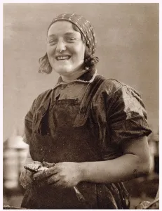 Head Prints: Scottish Fisher-Woman in Great Yarmouth 1932