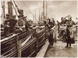 Britain Prints: Scottish Fisher-Women in Great Yarmouth 1932