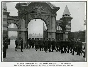 Entering Prints: Scottish fishermen of Naval Reserves, Portsmouth, WW1
