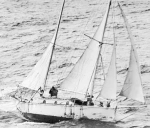 Handed Prints: Sir Robin Knox-Johnston circumnavigates the globe