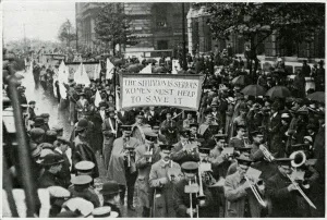 Procession Prints: Situation is serious women must hep to save it! WWI