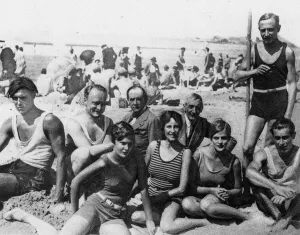 Dec18 Prints: Society on the beach at Biarritz - with the cartoonist Sem