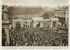 Crowds Prints: State funeral of King George V in London