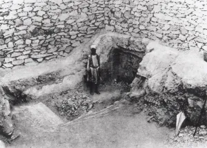 1923 Prints: Step Cut in the Rock - The entrance before Excavation