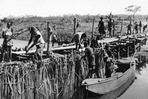Lake Prints: Temporary dam construction on River Dangu