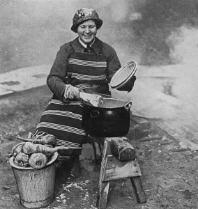 Cookery Prints: Trench Cooking for Women