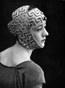 Fashion Prints: Tutankhamen inspired head dresses