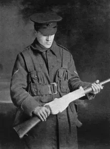Knitting Prints: Using socks to keep rifles in working order, WW1