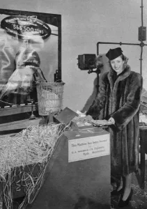 Mar17 Prints: Vera Lynn shredding her fan mail for the war effort