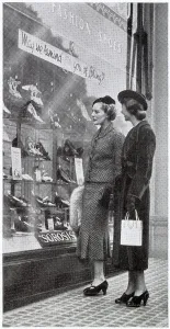 Street Prints: Window Shopping 1936