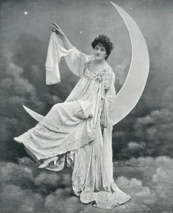 Actresses Prints: Winifred Hare as Stella